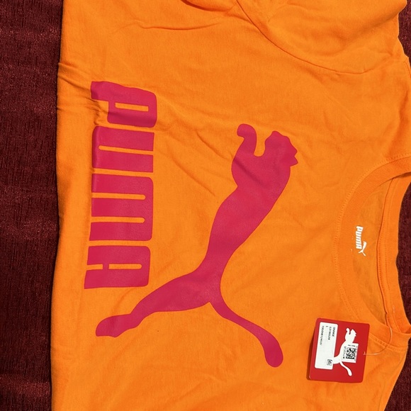 Activewear, New Puma T-Shirt - Picture 3 of 7